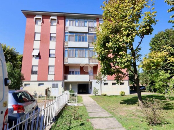 appartamento in vendita a Reggio nell'Emilia in zona Santa Croce