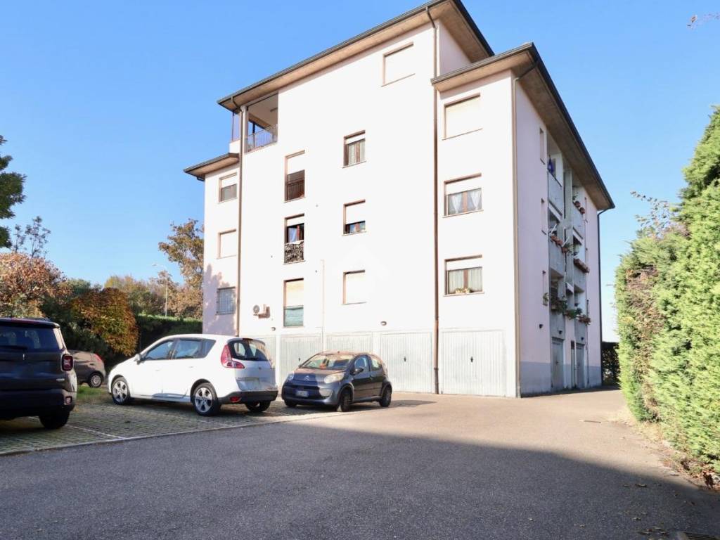 appartamento in vendita a Reggio nell'Emilia in zona Santa Croce