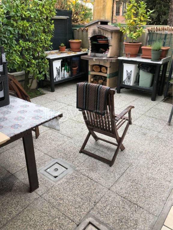 casa indipendente in vendita a Reggio nell'Emilia in zona Rosta Nuova