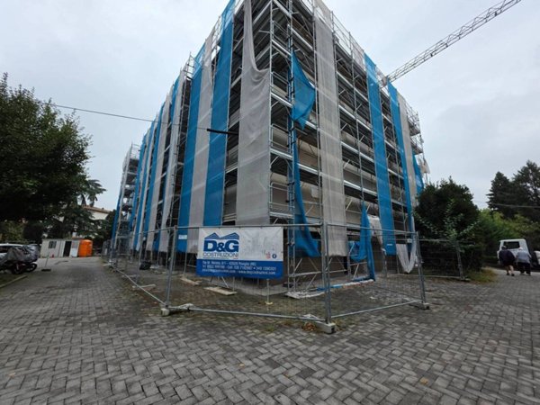 appartamento in vendita a Reggio nell'Emilia in zona Tribunale