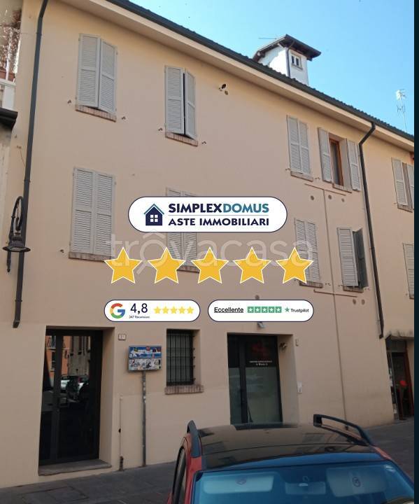 appartamento in vendita a Reggio nell'Emilia in zona Città Storica