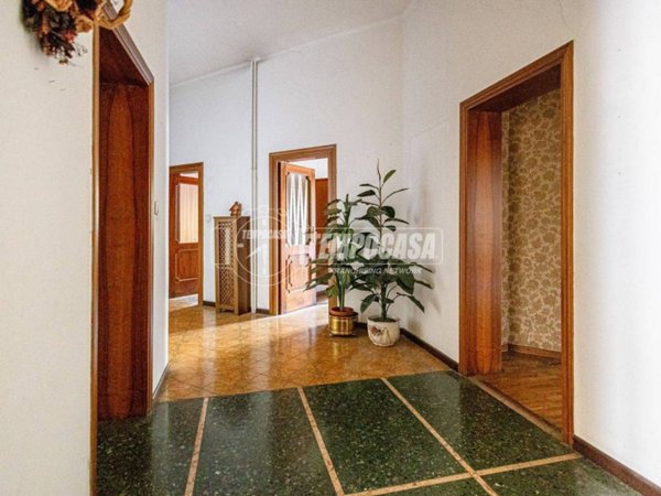 appartamento in vendita a Reggio nell'Emilia in zona Santa Croce