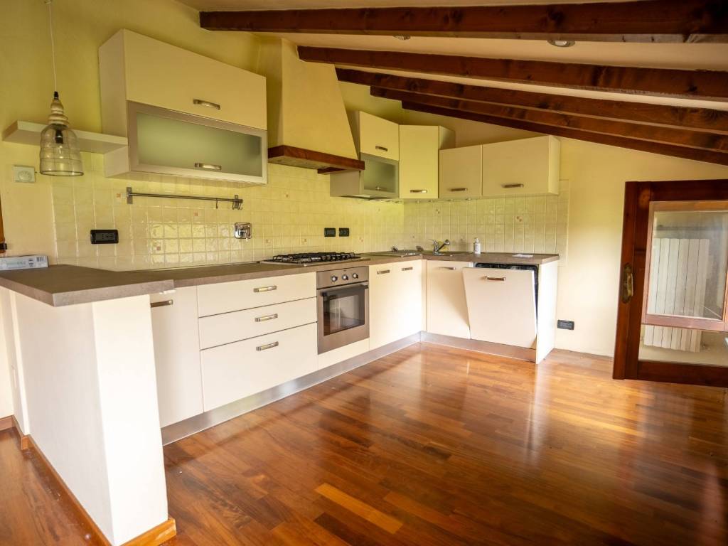 appartamento in vendita a Reggio nell'Emilia in zona Codemondo