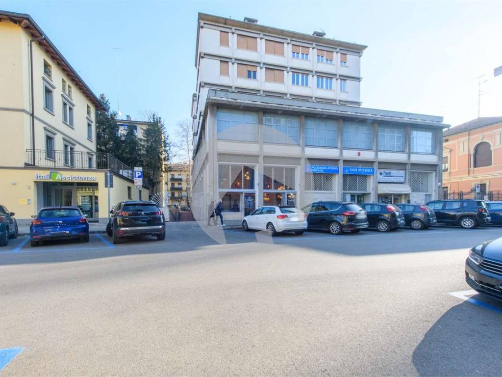 appartamento in vendita a Reggio nell'Emilia in zona Città Storica