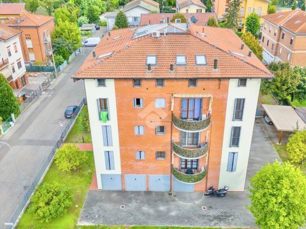 appartamento in vendita a Reggio nell'Emilia in zona Santa Croce