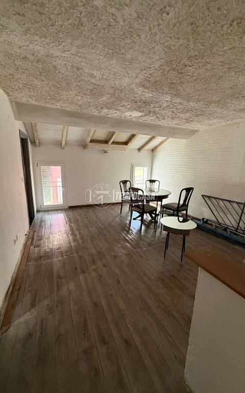 appartamento in vendita a Reggio nell'Emilia in zona Città Storica