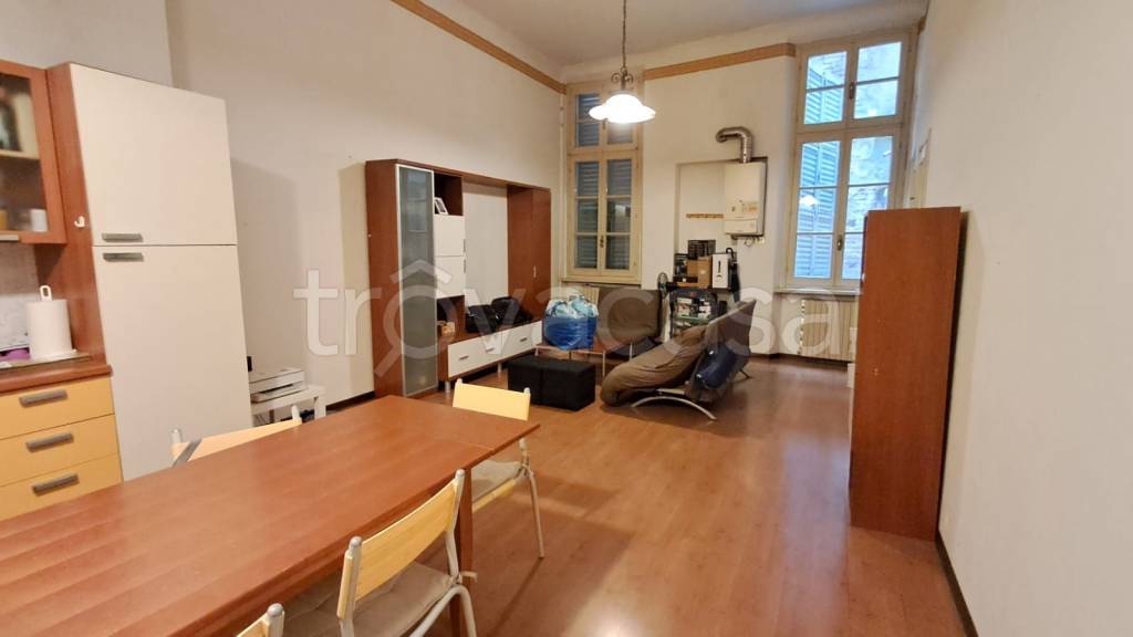 appartamento in vendita a Reggio nell'Emilia in zona Città Storica