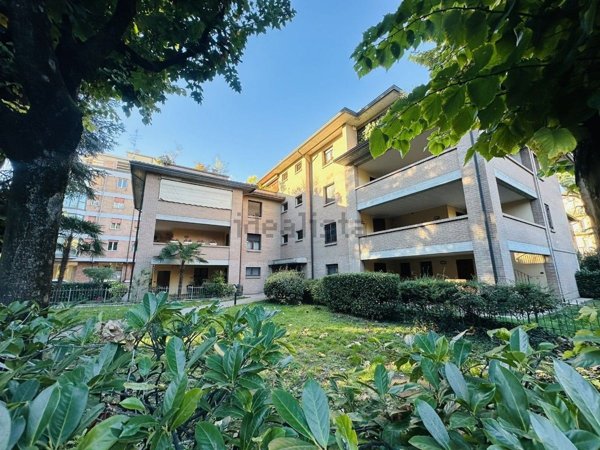 appartamento a Reggio nell'Emilia in zona San Pellegrino / Villa Canali