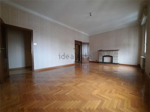 appartamento in vendita a Reggio nell'Emilia in zona Santa Croce