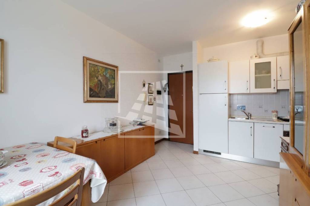 appartamento in vendita a Reggio nell'Emilia in zona San Prospero Strinati