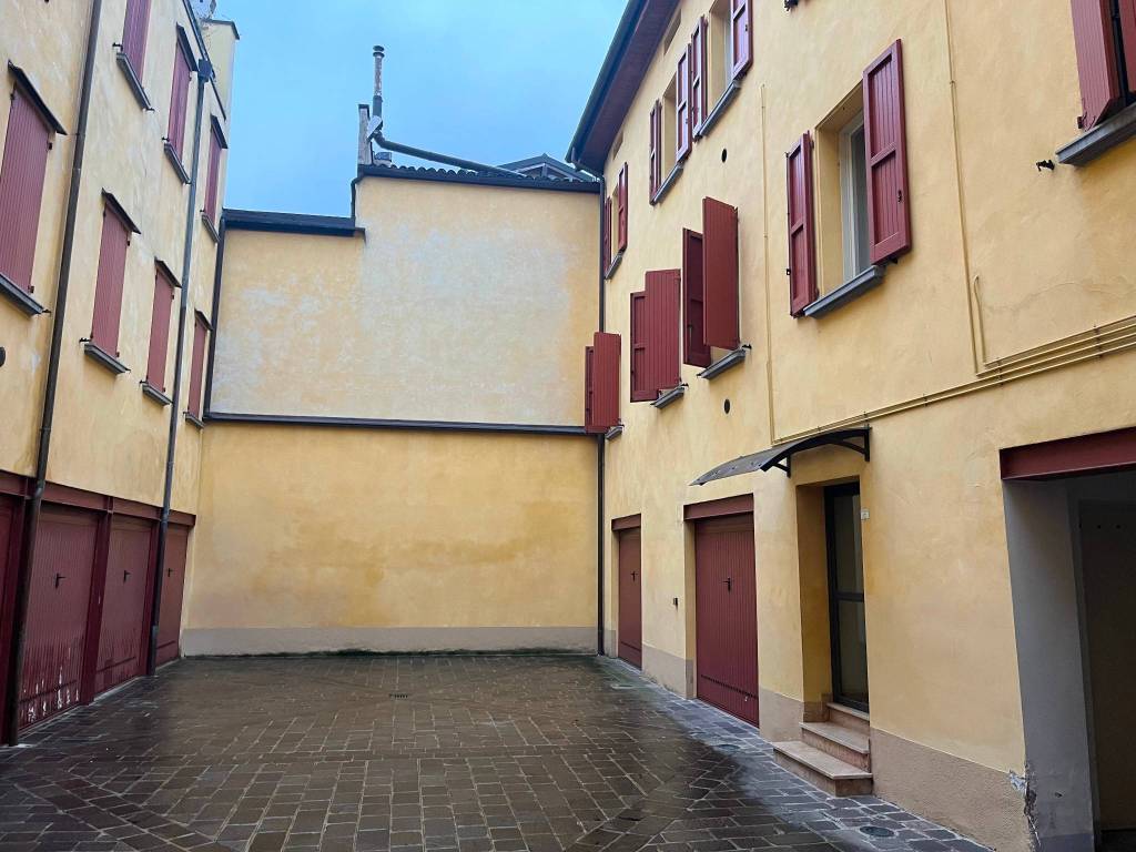 appartamento in vendita a Reggio nell'Emilia