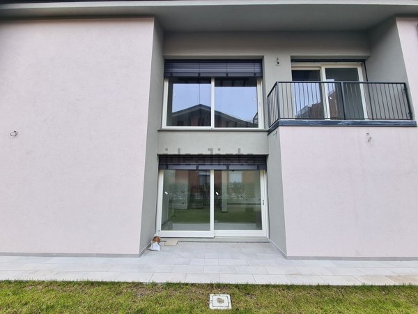 casa indipendente in vendita a Reggio nell'Emilia in zona Belvedere