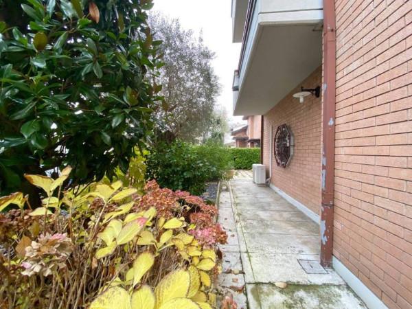 casa indipendente in vendita a Reggio nell'Emilia in zona Belvedere