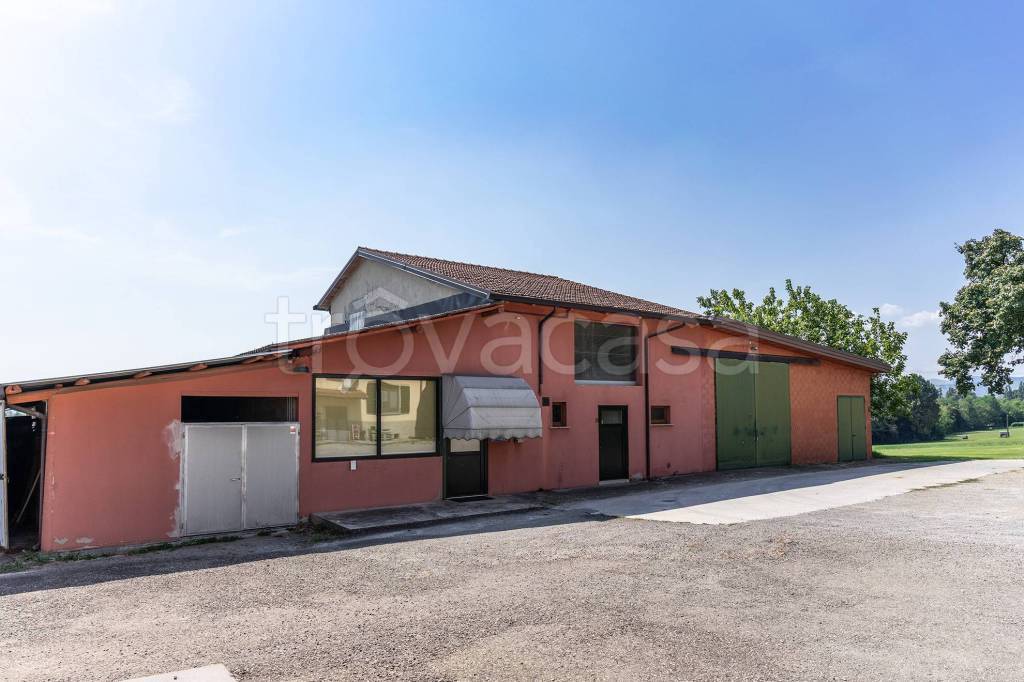terreno agricolo in vendita a Reggio nell'Emilia in zona San Bartolomeo