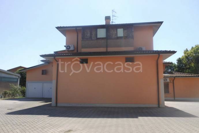 appartamento in vendita a Reggio nell'Emilia in zona Cadè / Gaida