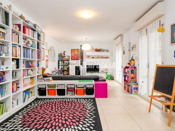 appartamento in vendita a Reggio nell'Emilia in zona Fogliano