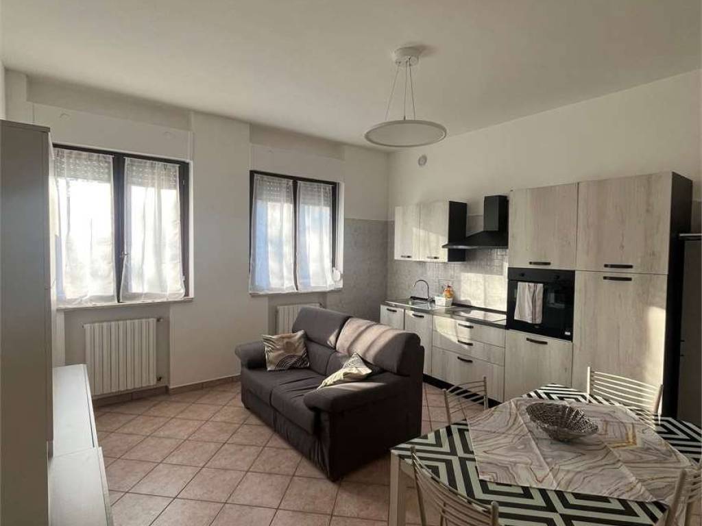 appartamento in vendita a Reggio nell'Emilia in zona Città Storica