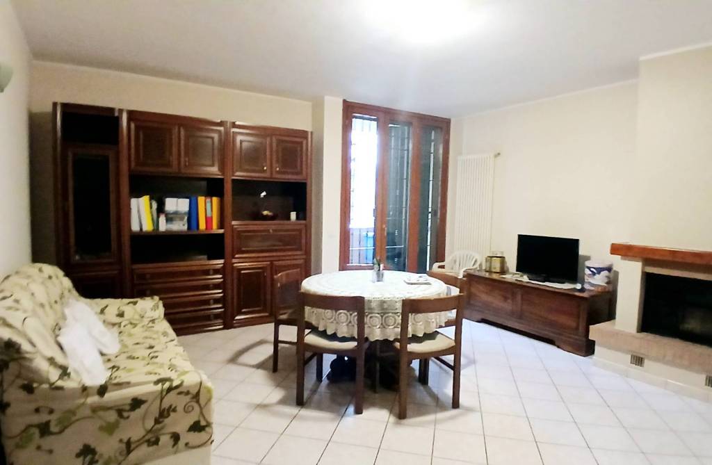 appartamento in vendita a Reggio nell'Emilia in zona Sesso