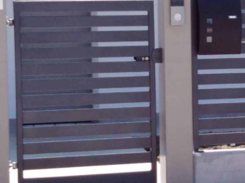 casa indipendente in vendita a Reggio nell'Emilia