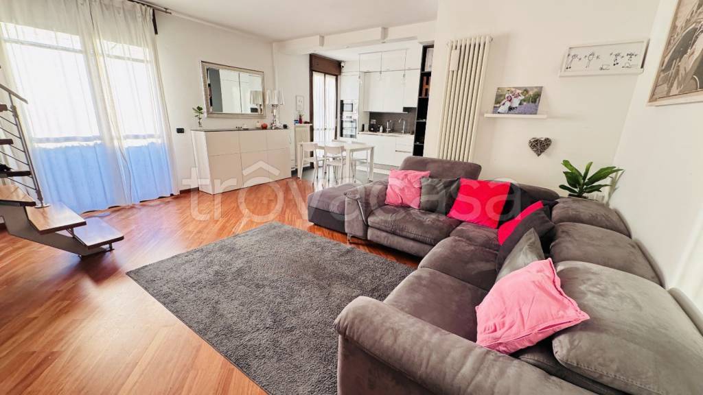 appartamento in vendita a Reggio nell'Emilia