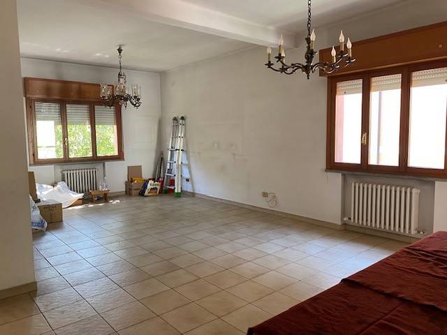 appartamento in vendita a Reggio nell'Emilia in zona Gattaglio