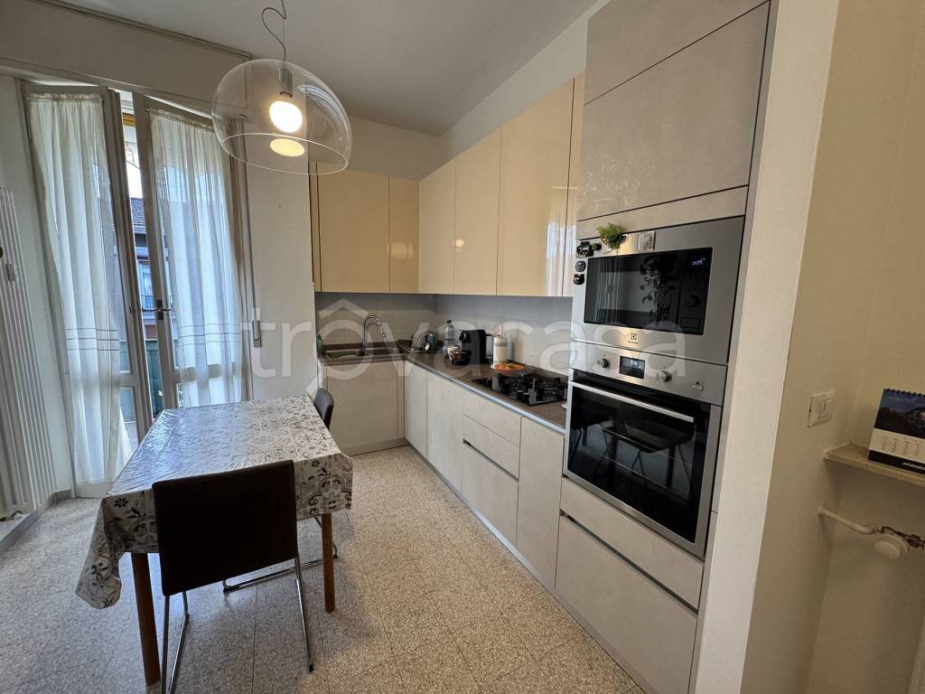 appartamento in vendita a Reggio nell'Emilia in zona Rosta Nuova