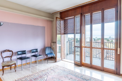 appartamento in vendita a Reggio nell'Emilia in zona Città Storica