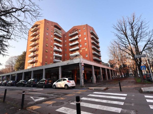 appartamento in vendita a Reggio nell'Emilia in zona Città Storica