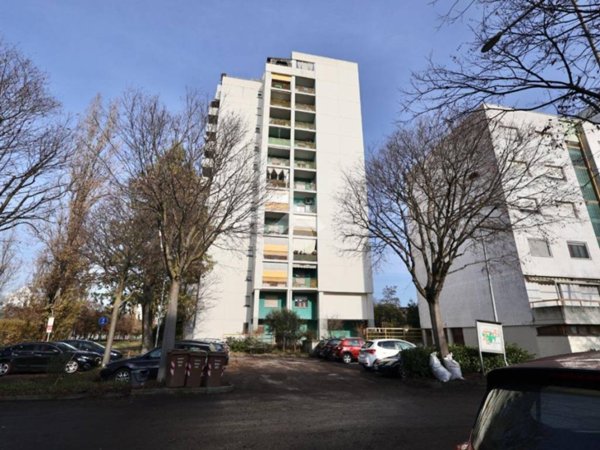 appartamento in vendita a Reggio nell'Emilia in zona Pieve Modolena