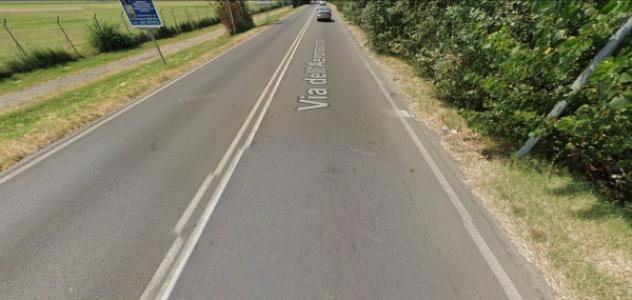 locale commerciale in vendita a Reggio nell'Emilia in zona Santa Croce