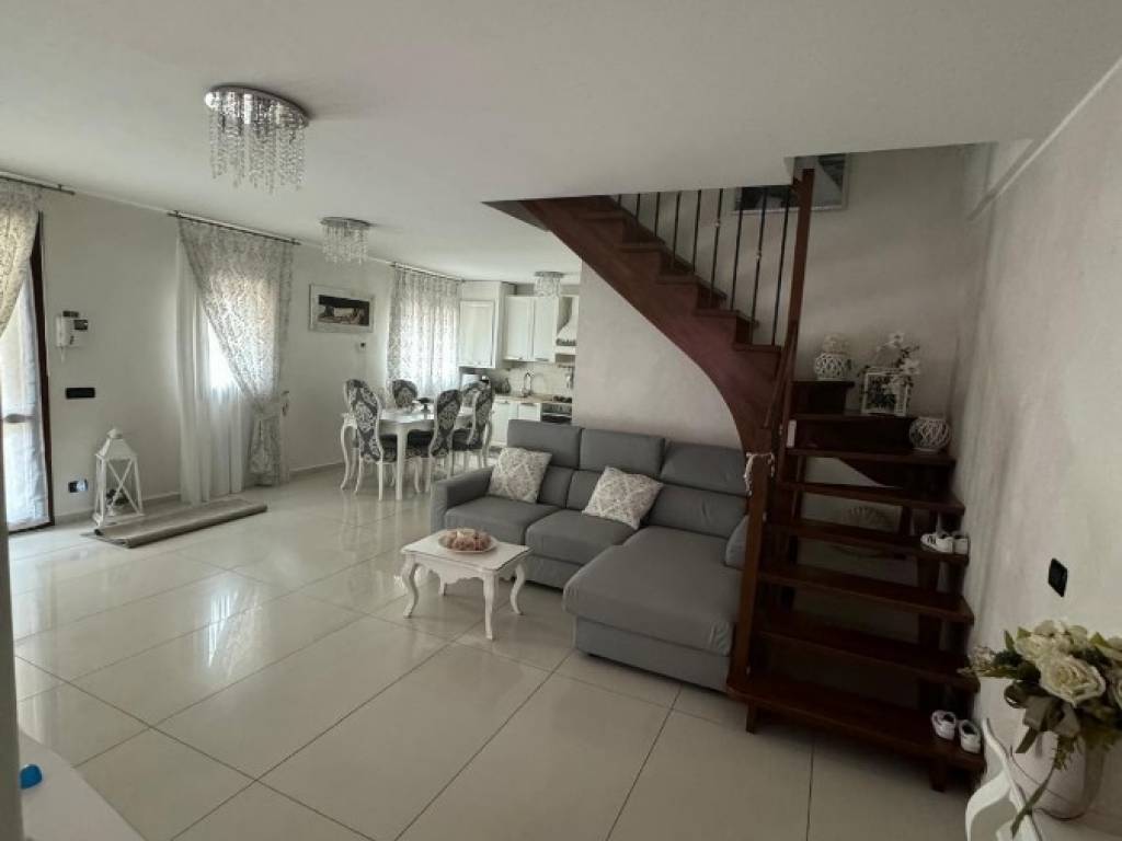 appartamento in vendita a Reggio nell'Emilia in zona Masone