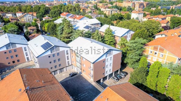 appartamento in vendita a Reggio nell'Emilia in zona Tribunale