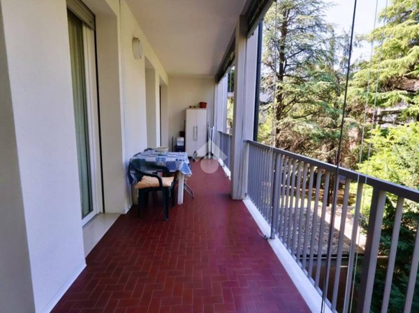 appartamento in vendita a Reggio nell'Emilia in zona Tribunale