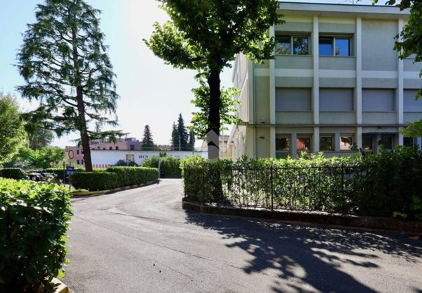 appartamento in vendita a Reggio nell'Emilia in zona Tribunale