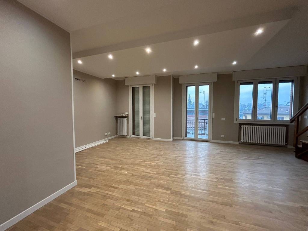 appartamento in vendita a Reggio nell'Emilia in zona Città Storica