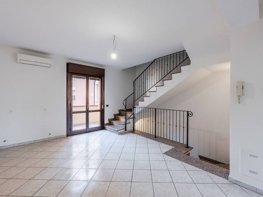 appartamento in vendita a Reggio nell'Emilia in zona Pieve Modolena