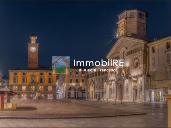 appartamento in vendita a Reggio nell'Emilia in zona Città Storica