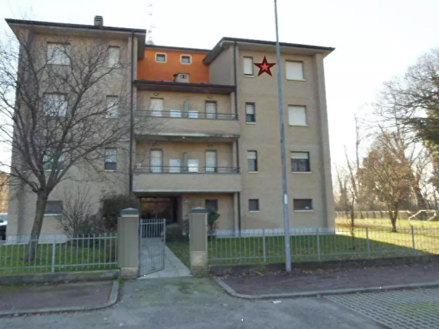 appartamento in vendita a Reggio nell'Emilia in zona Tribunale