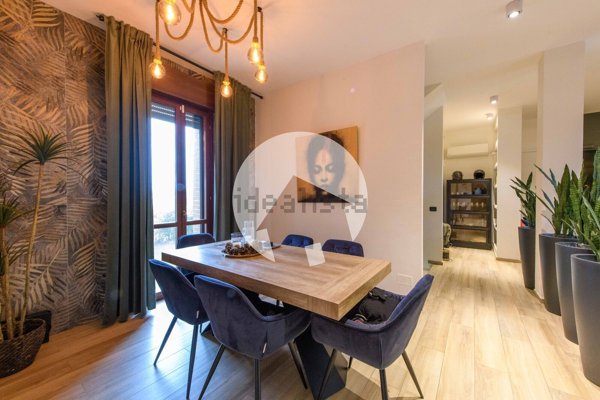 casa indipendente in vendita a Reggio nell'Emilia