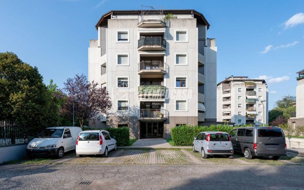 appartamento in vendita a Reggio nell'Emilia in zona Città Storica