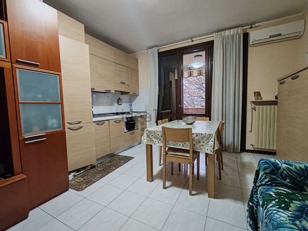 appartamento in vendita a Reggio nell'Emilia in zona Regina Pacis