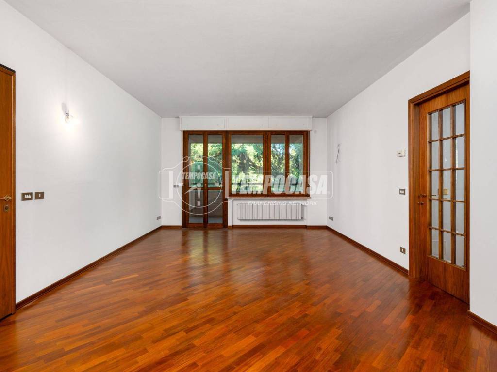 appartamento in vendita a Reggio nell'Emilia in zona Città Storica