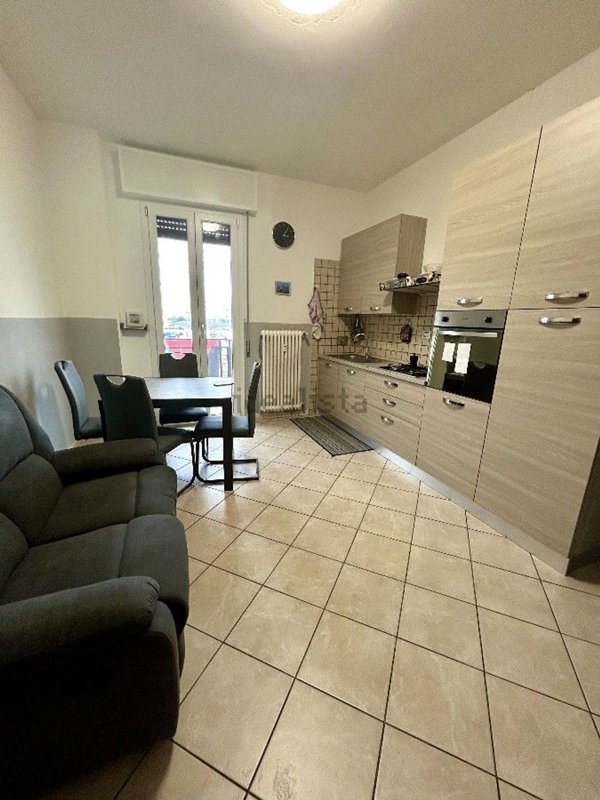 appartamento in vendita a Reggio nell'Emilia in zona Ospizio