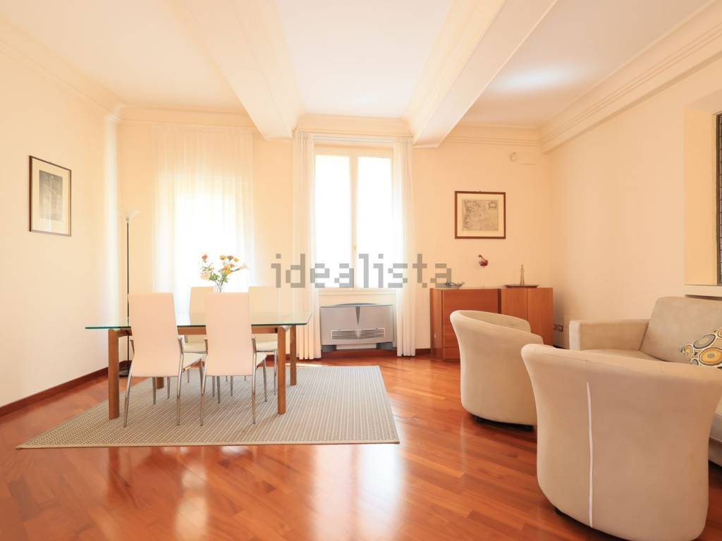 appartamento in vendita a Reggio nell'Emilia in zona Città Storica