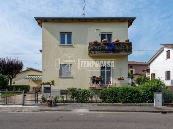 appartamento in vendita a Reggio nell'Emilia in zona Rivalta