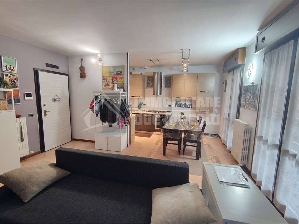 appartamento in vendita a Reggio nell'Emilia in zona Città Storica