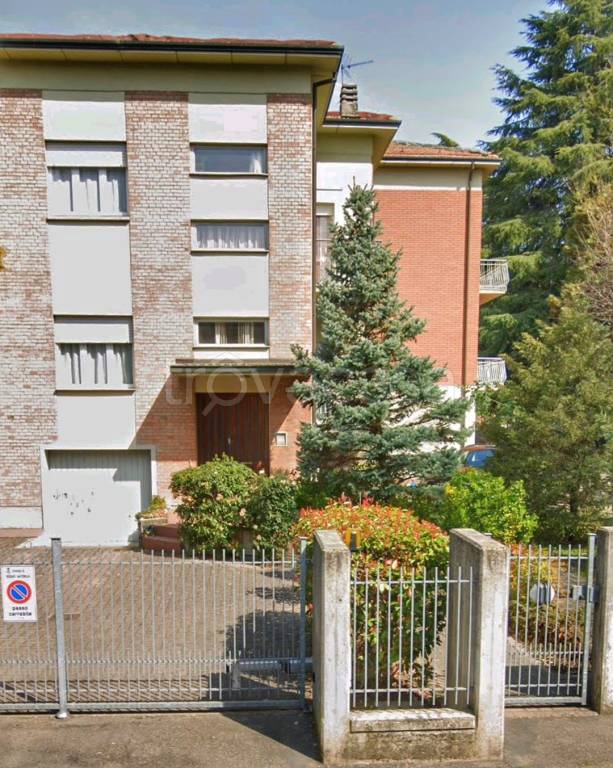 appartamento in vendita a Reggio nell'Emilia in zona Baragalla