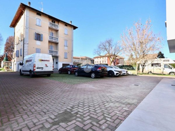 appartamento in vendita a Reggio nell'Emilia in zona Città Storica