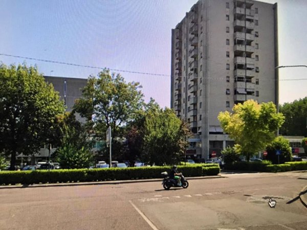 ufficio in vendita a Reggio nell'Emilia in zona Buco del Signore