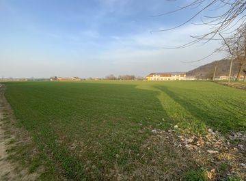 terreno edificabile in vendita a Reggio nell'Emilia in zona Gavassa